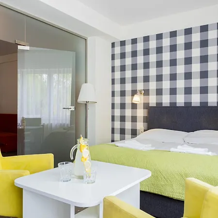 Dom Wczasowy Zew Morza - Basen, Spa, Wyzywienie W Cenie Jastrzebia Gora Room photo
